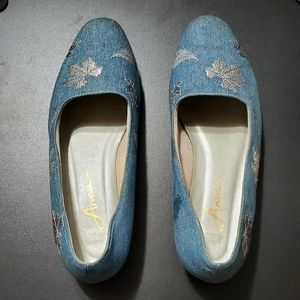 Annie flats